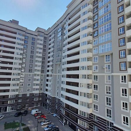 Сучасний Люкс З Приголомшливим Виглядом! Khmelʼnytsʼkyy Exterior foto